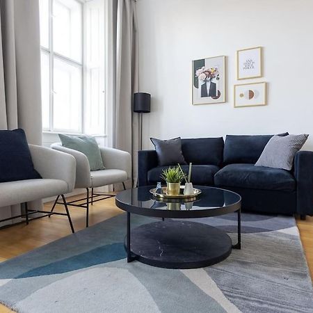 Franz 24 - Typical Viennese Apartment In The Heart Of Vienna Esterno foto